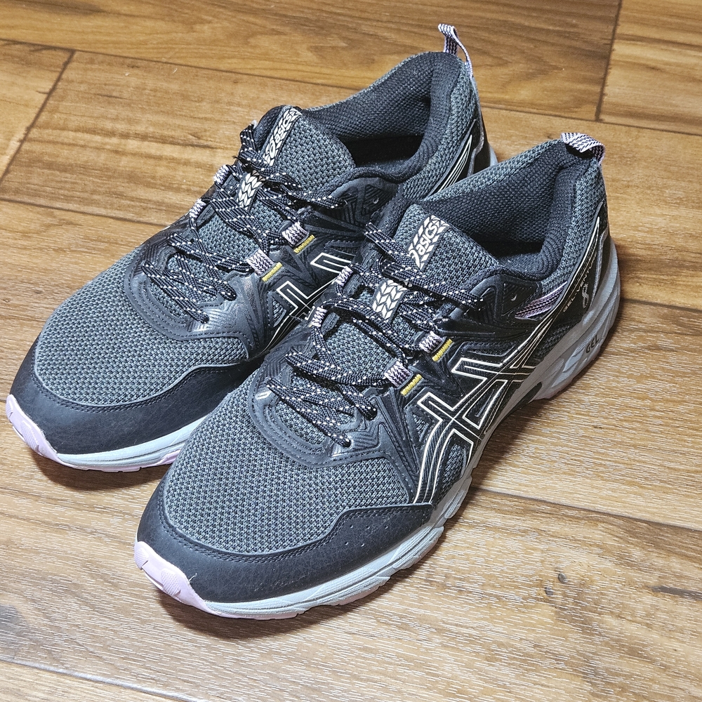 Asics Gel Venture 8